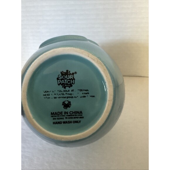 Metalic Look Blue Sour Patch Kids Candy Mug Petal Rim - Picture 3 of 8